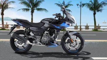 Bajaj To Launch Bajaj Pulsar 220F again! Check expected price & launch date