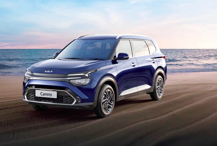 Kia Carens Luxury (O) launched Check Features & Price
