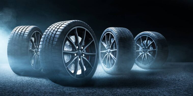 Effect of wide tires on car performance